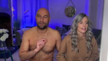 Britcouple007  20-12-2021